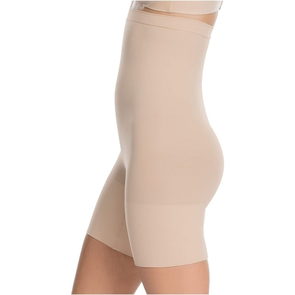 🥳 3/$26 Assets by Spanx High Waist Shaping Shorts Nude Beige - Picture 2 of 9